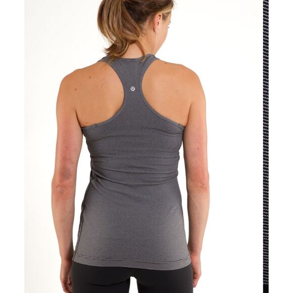 Lululemon Cool Racerback Tank Top Women’s Sz S/4 White Black Microstripe W1256S - Picture 2 of 12